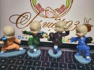 Bộ tượng chú tiểu đánh võ